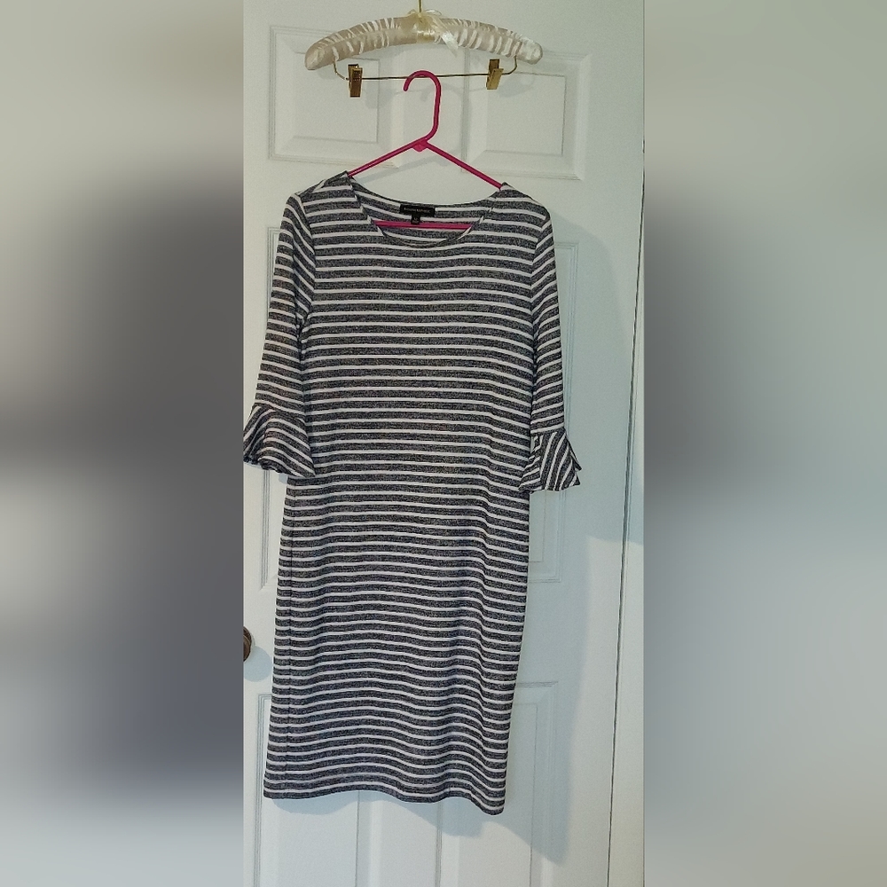 Size 12 Banana Republic gray white striped dress